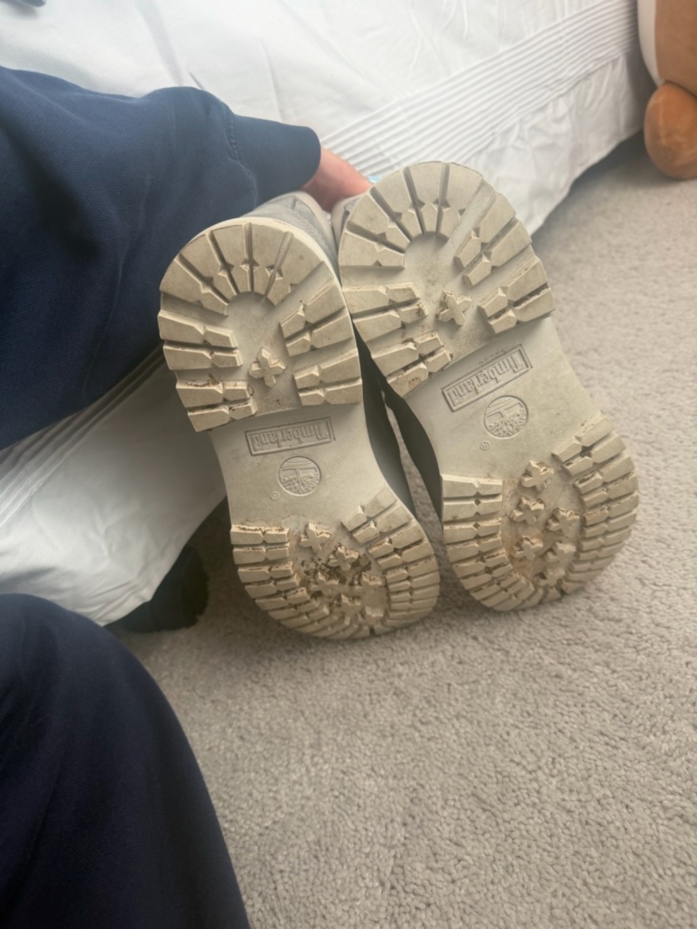 Women’s Timberland gray boots. Size 8.5 - Picture 7 of 9